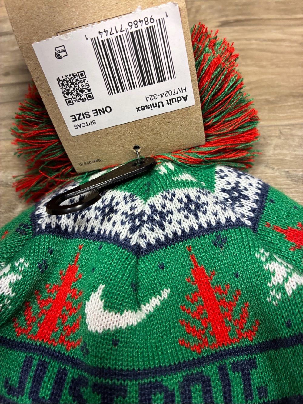NIKE Peak Winter Wonderland Beanie Pom Pom Dear Holiday Knit Hat - Picture 5 of 12